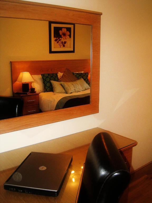 ホテルAchill House コーク エクステリア 写真